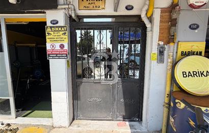 KARŞIYAKA VAPUR İSKELESİ KARŞISI EŞYALI KİRALIK 2+1 DAİRE