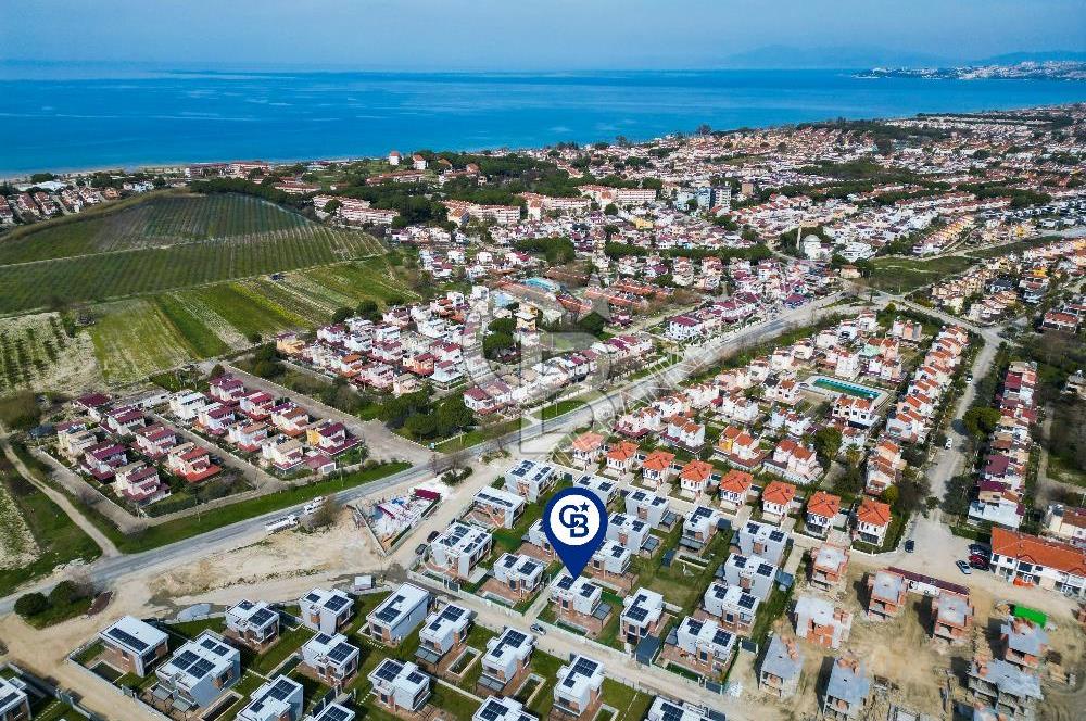 Kuşadası Lavinya Konaklarında tam müstakil kiralık villa