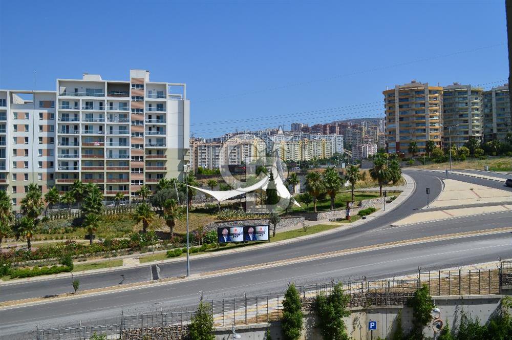 Karşıyaka Soyak Siesta Blue Sitesi'nde 1+1 Satılık Daire