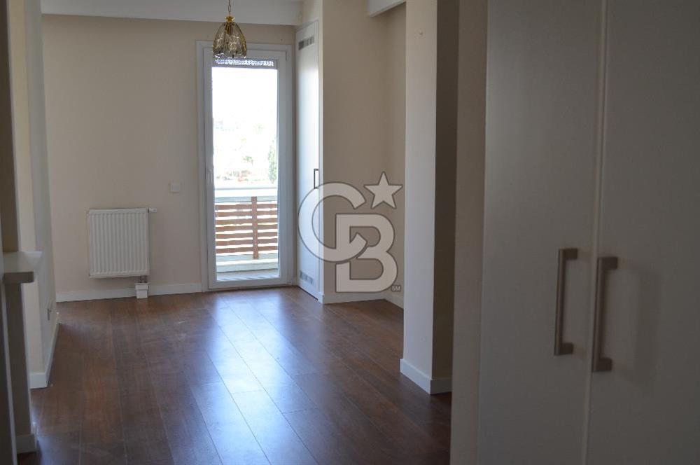Karşıyaka Soyak Siesta Blue Sitesi'nde 1+1 Satılık Daire