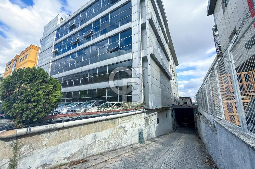 BEYLİKDÜZÜ OSB DE PRESTİJLİ MÜSTAKİL SATILIK FABRİKA 8.500 m2