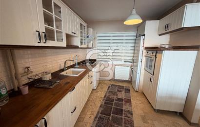 KARŞIYAKA VAPUR İSKELESİ KARŞISI EŞYALI KİRALIK 2+1 DAİRE