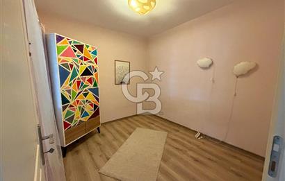 KARŞIYAKA VAPUR İSKELESİ KARŞISI EŞYALI KİRALIK 2+1 DAİRE