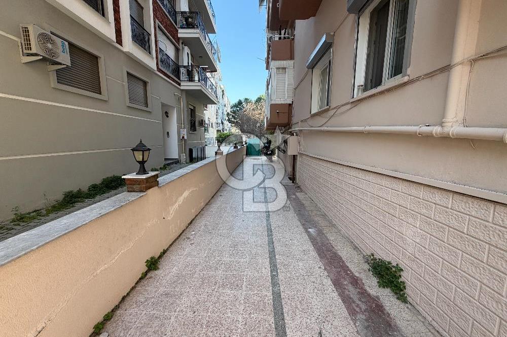 KARŞIYAKA BOSTANLI'DA SATILIK 3+1 DAİRE