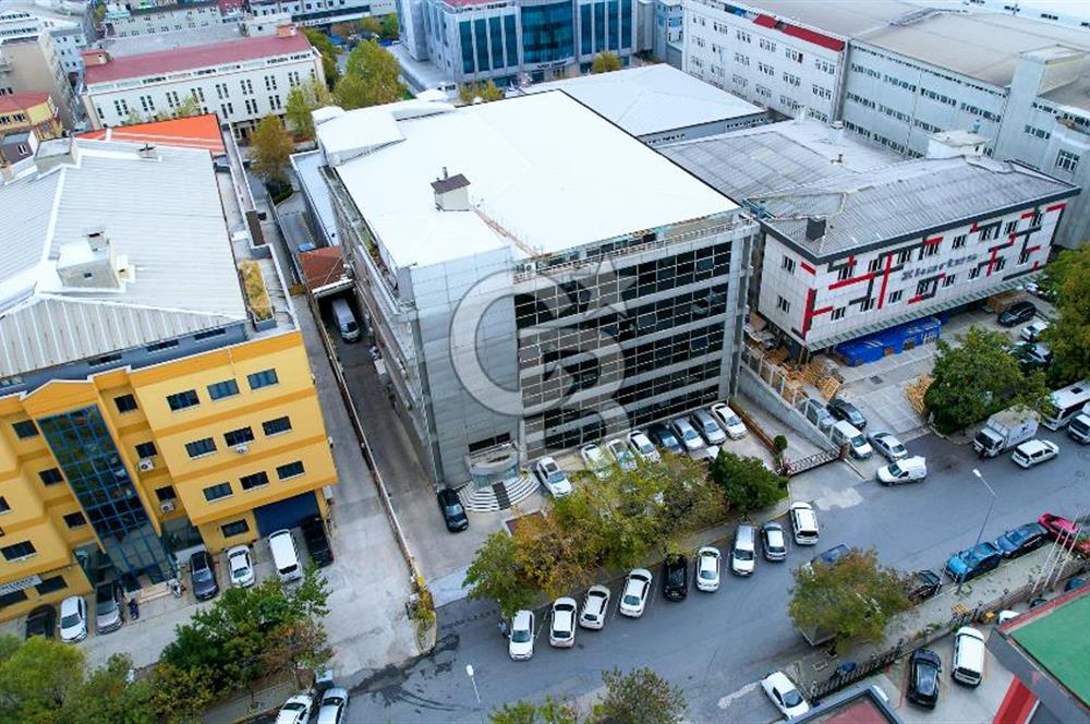 BEYLİKDÜZÜ OSB DE PRESTİJLİ MÜSTAKİL SATILIK FABRİKA 8.500 m2