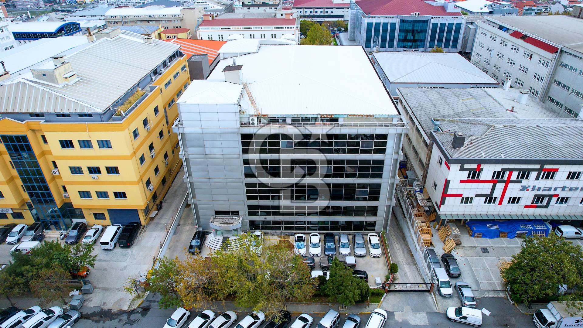 BEYLİKDÜZÜ OSB DE PRESTİJLİ MÜSTAKİL SATILIK FABRİKA 8.500 m2