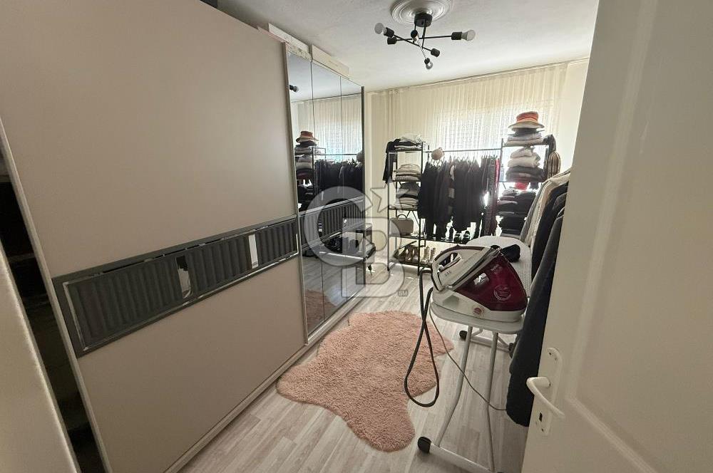 Buca Şirinyer'de Satılık 3+1 Daire