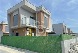 Kuşadası Lavinya Konaklarında tam müstakil kiralık villa - 1 - 338745