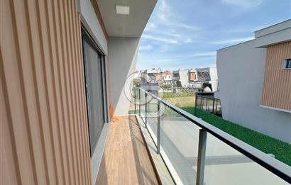 Kuşadası Lavinya Konaklarında tam müstakil kiralık villa