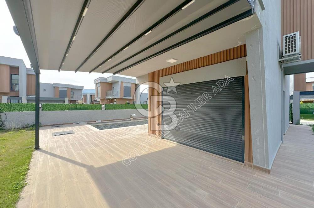 Kuşadası Lavinya Konaklarında tam müstakil kiralık villa