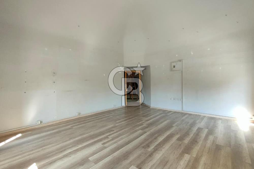 Kızlarağası Han'ında Kiralık Dükkan