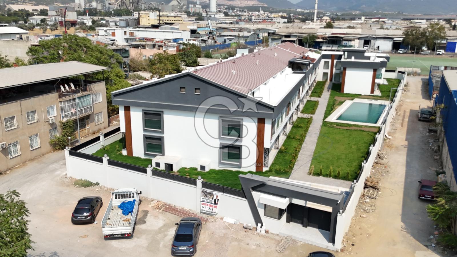 Bornova Doğanlar Mahallesinde Site İçinde 1+1 Kiralık Daire