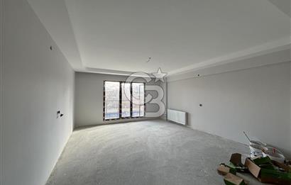 COLDWELL BANKER SAFİR'den FAHRİ KAYAHAN da SATILIK 4+1 DAİRE