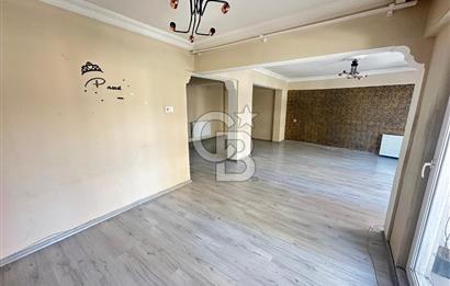 Lise Caddesi Çınara Yakın 2+1 140 M² Kiralık Daire
