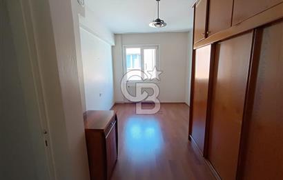 Buca Efelerde Merkezi Konumda, Geniş ve Ferah Kiralık 3+1 Daire