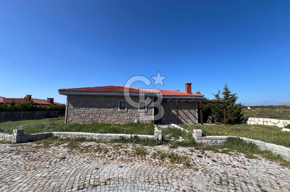 BOZCAADA AKVARYUM KÜME EVLERİNDE SATILIK TAŞ EV