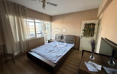 KARŞIYAKA VAPUR İSKELESİ KARŞISI EŞYALI KİRALIK 2+1 DAİRE