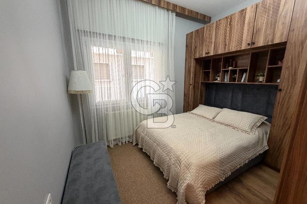 KARŞIYAKA BOSTANLI'DA SATILIK 3+1 DAİRE