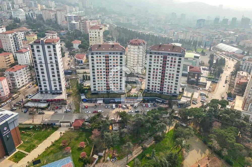 KARTAL YAKACIKTA 900M2 KURUMSAL KİRACILI SATILIK EMSALSİZ DÜKKAN