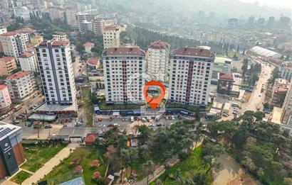 KARTAL YAKACIKTA 900M2 KURUMSAL KİRACILI SATILIK EMSALSİZ DÜKKAN