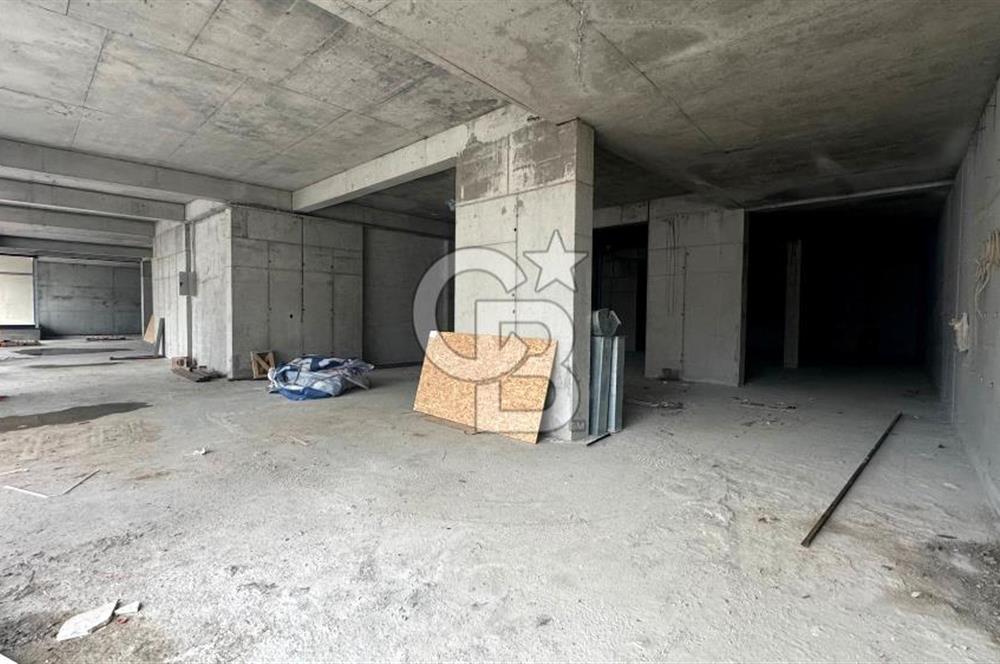 KARTAL UĞURMUMCUDA 850 M2 DÜZ GİRİŞ KDV AVANTAJLI KİRALIK DÜKKAN