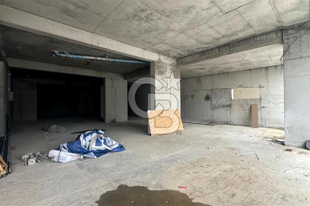KARTAL UĞURMUMCUDA 850 M2 DÜZ GİRİŞ KDV AVANTAJLI KİRALIK DÜKKAN