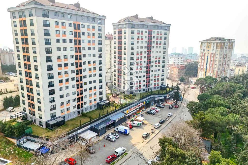 KARTAL YAKACIKTA 900M2 KURUMSAL KİRACILI SATILIK EMSALSİZ DÜKKAN