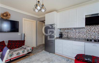 Yenifoça'da Satılık 2+1 Ara Kat Daire