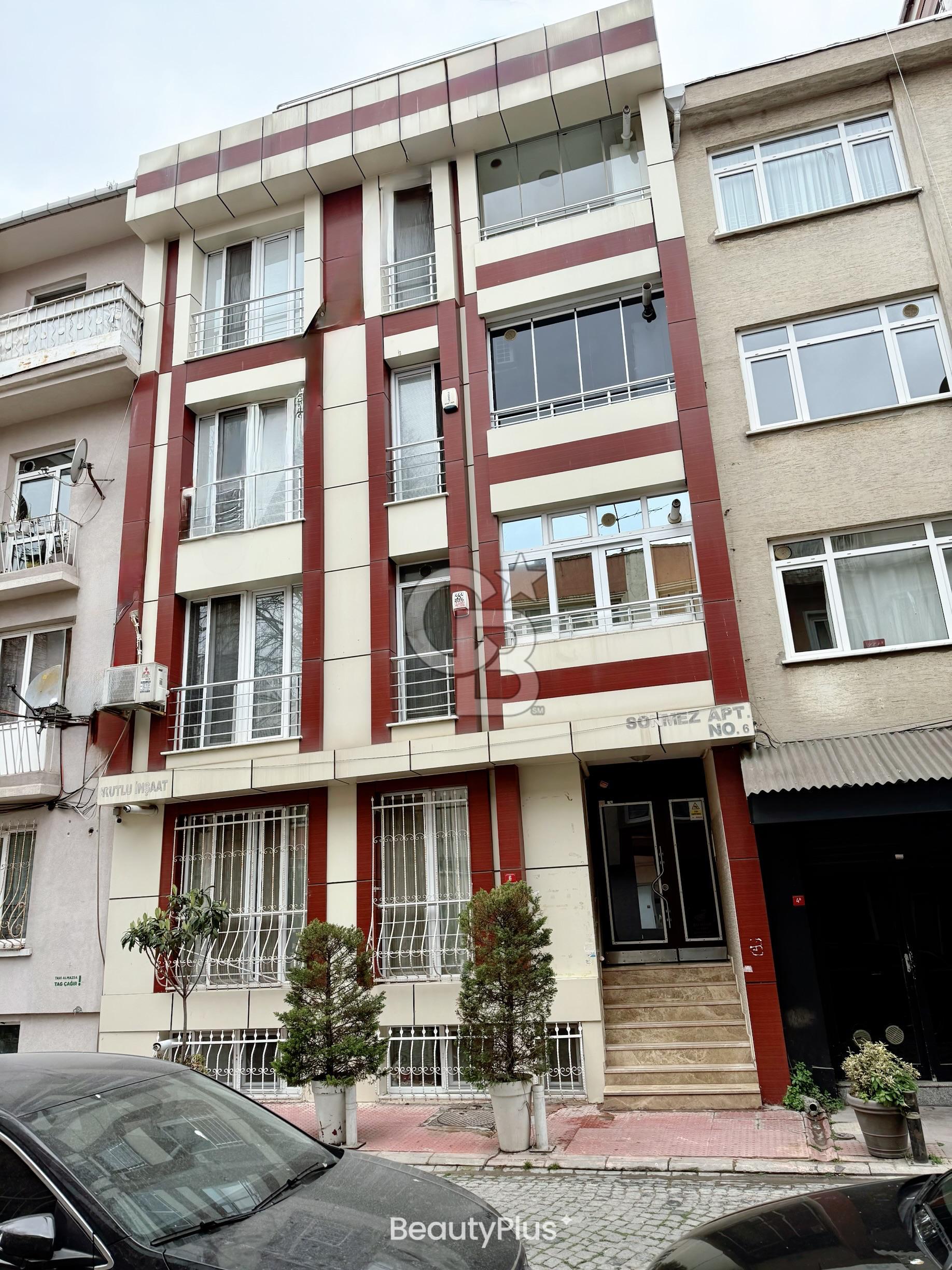 ORTAKÖY'DE MERKEZİ KONUMDA YENİ BİNADA  2+1 KİRALIK DAİRE.