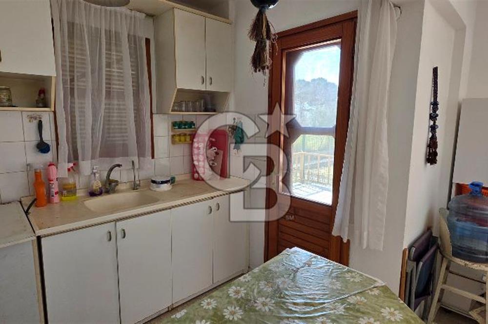 İZMİR DİKİLİ SALİHLERALTI'NDA 3+1 FIRSAT VİLLA