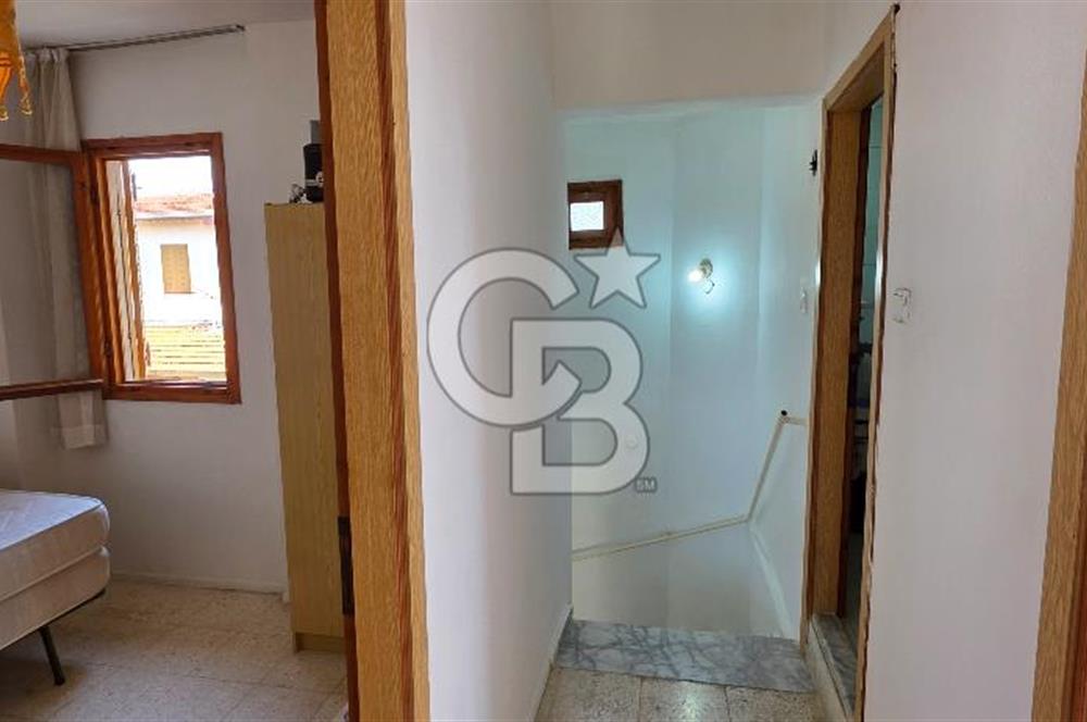 İZMİR DİKİLİ SALİHLERALTI'NDA 3+1 FIRSAT VİLLA