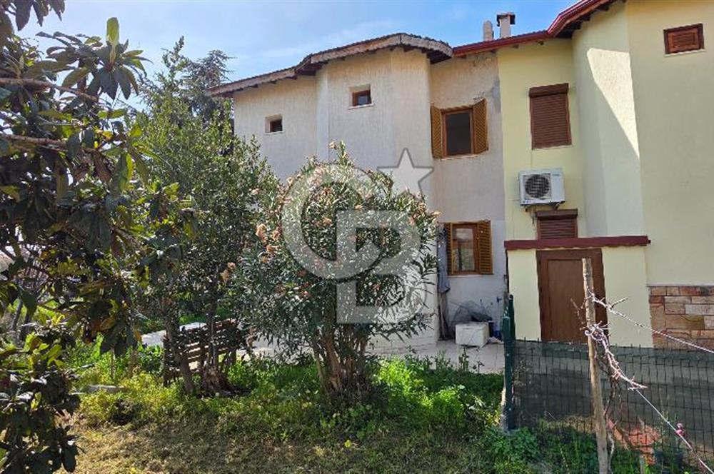 İZMİR DİKİLİ SALİHLERALTI'NDA 3+1 FIRSAT VİLLA