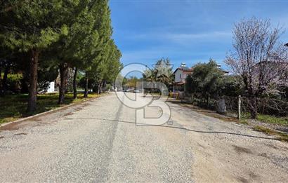 İZMİR DİKİLİ SALİHLERALTI'NDA 3+1 FIRSAT VİLLA