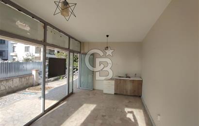 Altıntepe'de Çift Cepheli, Köşe Konumlu Kiralık Dükkan