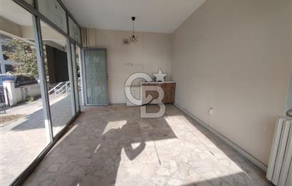 Altıntepe'de Çift Cepheli, Köşe Konumlu Kiralık Dükkan