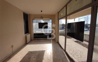 Altıntepe'de Çift Cepheli, Köşe Konumlu Kiralık Dükkan