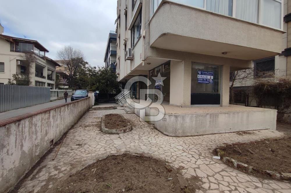 Altıntepe'de Çift Cepheli, Köşe Konumlu Kiralık Dükkan