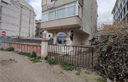 Altıntepe'de Çift Cepheli, Köşe Konumlu Kiralık Dükkan
