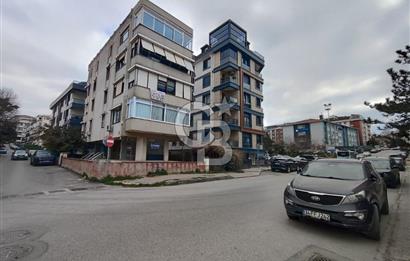 Altıntepe'de Çift Cepheli, Köşe Konumlu Kiralık Dükkan