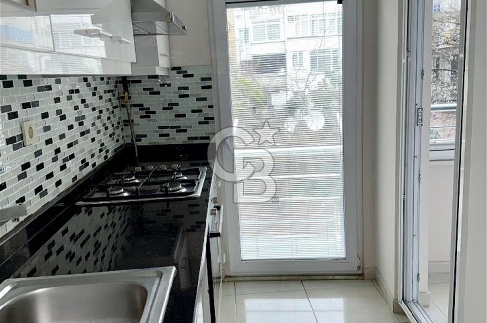 ORTAKÖY'DE MERKEZİ KONUMDA YENİ BİNADA  2+1 KİRALIK DAİRE.