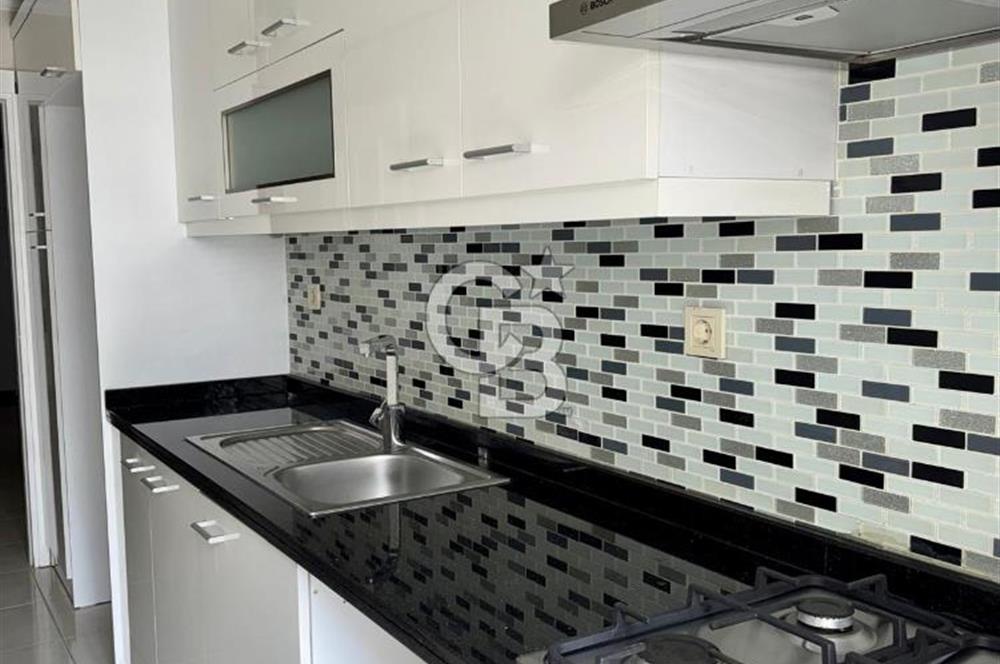 ORTAKÖY'DE MERKEZİ KONUMDA YENİ BİNADA  2+1 KİRALIK DAİRE.