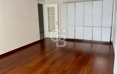 ORTAKÖY'DE MERKEZİ KONUMDA YENİ BİNADA  2+1 KİRALIK DAİRE.