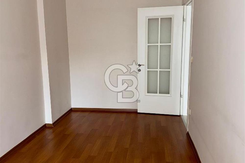 ORTAKÖY'DE MERKEZİ KONUMDA YENİ BİNADA  2+1 KİRALIK DAİRE.