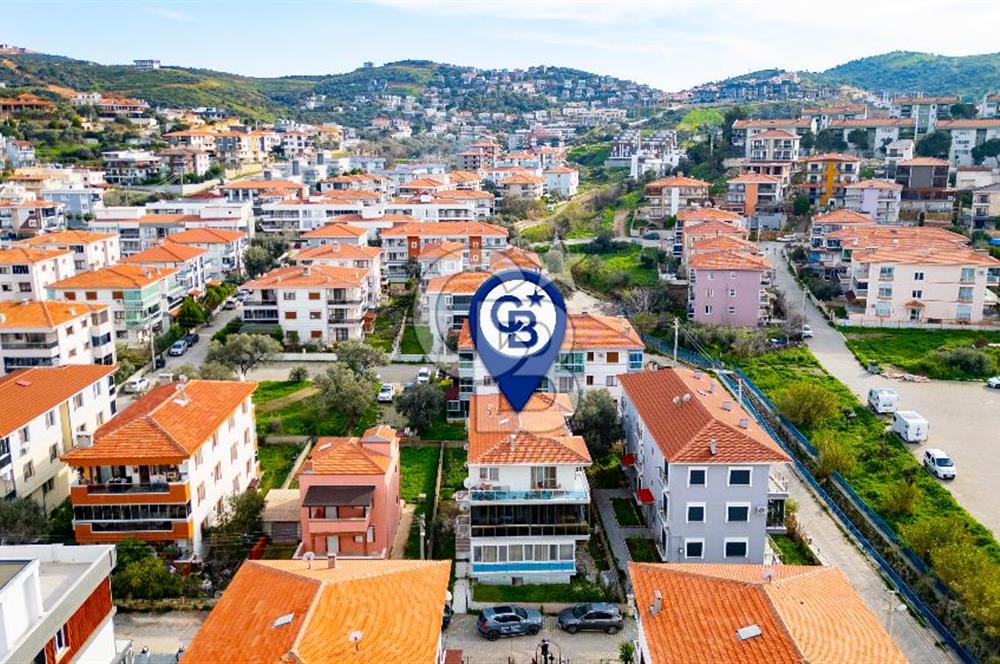 Yenifoça'da Satılık 2+1 Ara Kat Daire