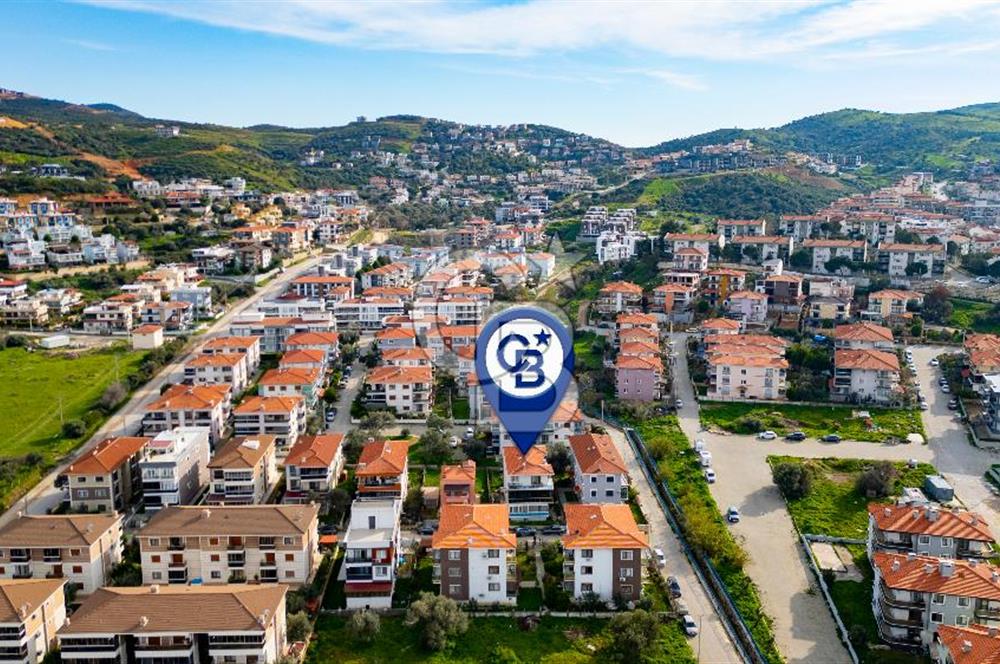 Yenifoça'da Satılık 2+1 Ara Kat Daire