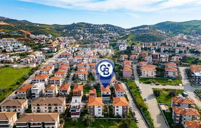 Yenifoça'da Satılık 2+1 Ara Kat Daire