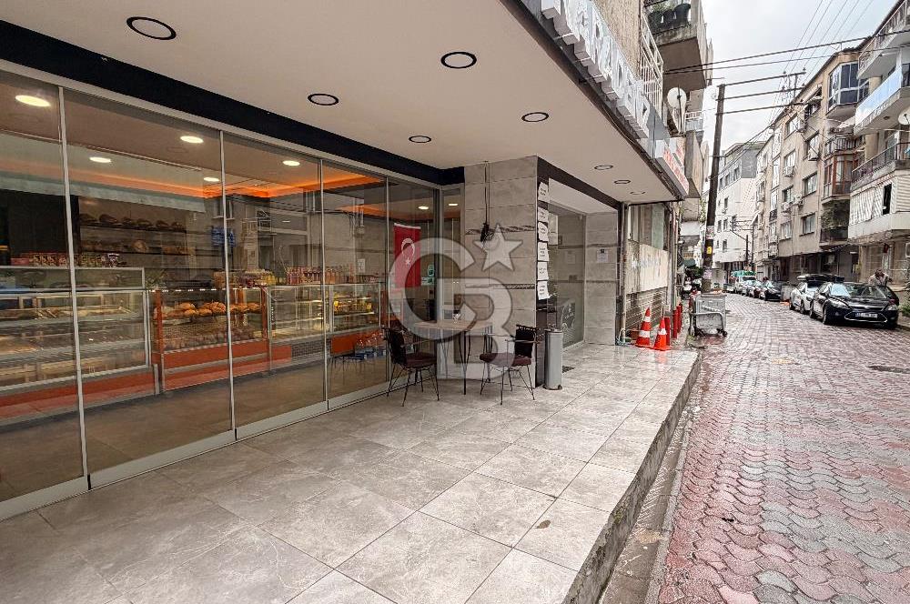 İZMİR KONAK ŞEHİT NİHATBEY CADDESİNDE SATILIK İŞYERİ 