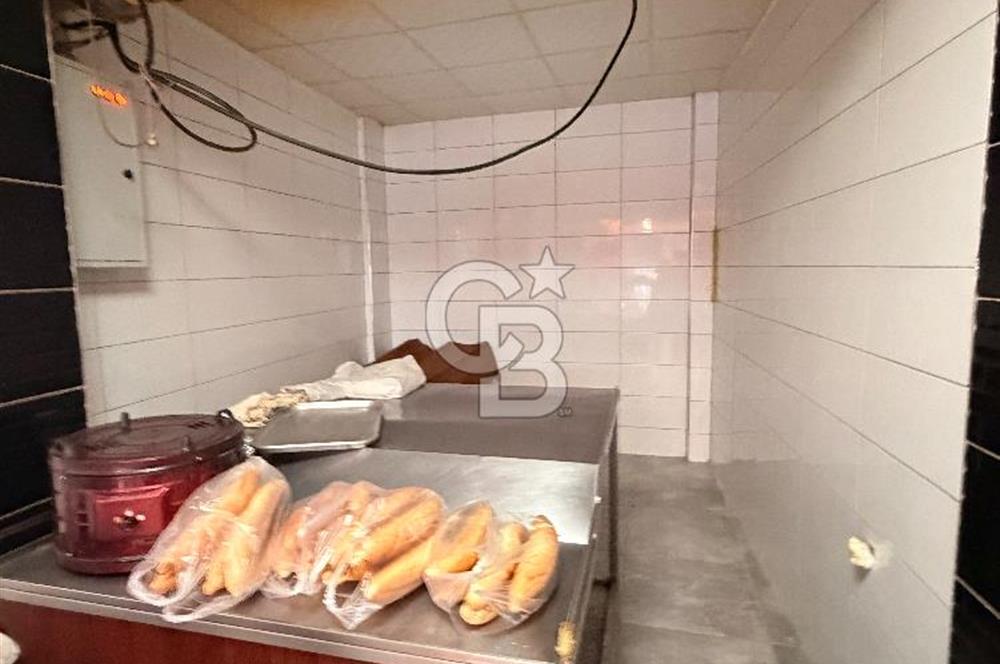 İZMİR KONAK ŞEHİT NİHATBEY CADDESİNDE SATILIK İŞYERİ 