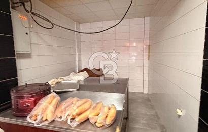 İZMİR KONAK ŞEHİT NİHATBEY CADDESİNDE SATILIK İŞYERİ 