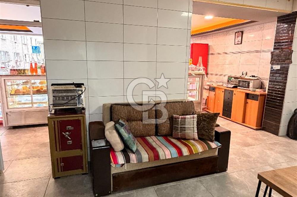 İZMİR KONAK ŞEHİT NİHATBEY CADDESİNDE SATILIK İŞYERİ 